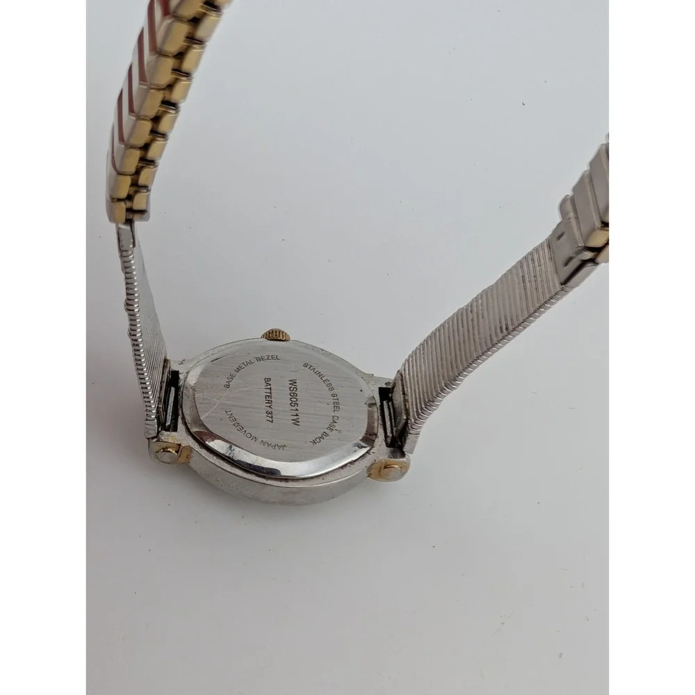 White Stag Watch Women‎ 20mm Case Heart Stretch Band- New BAttery